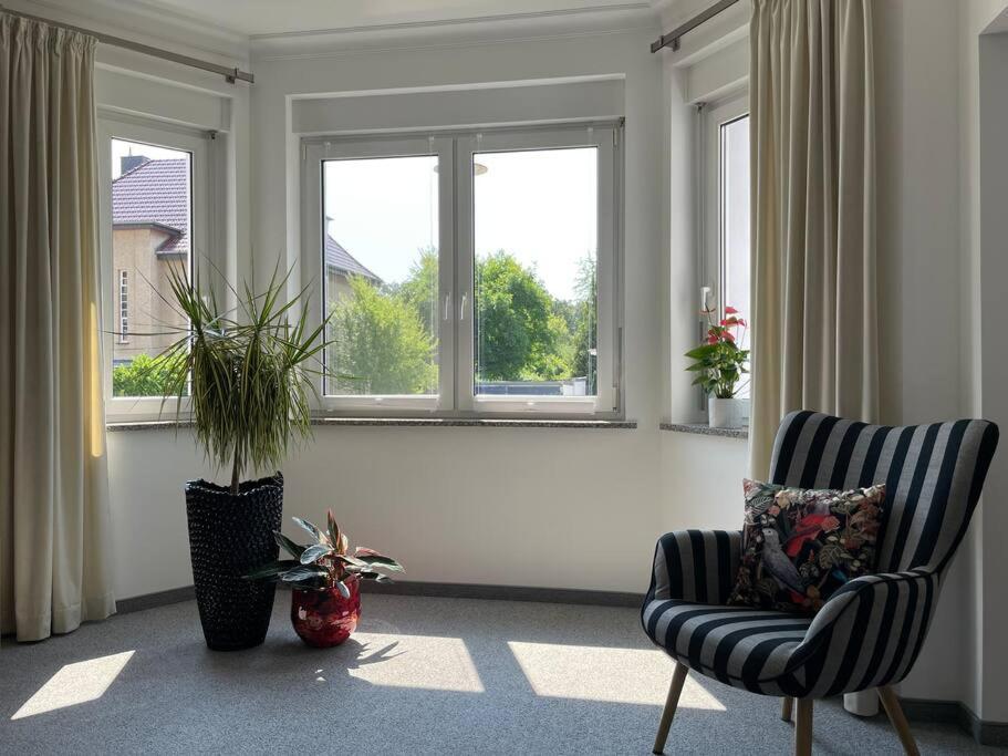 Wohnung In Stadtvilla, Dessau-Ziebigk Bagian luar foto