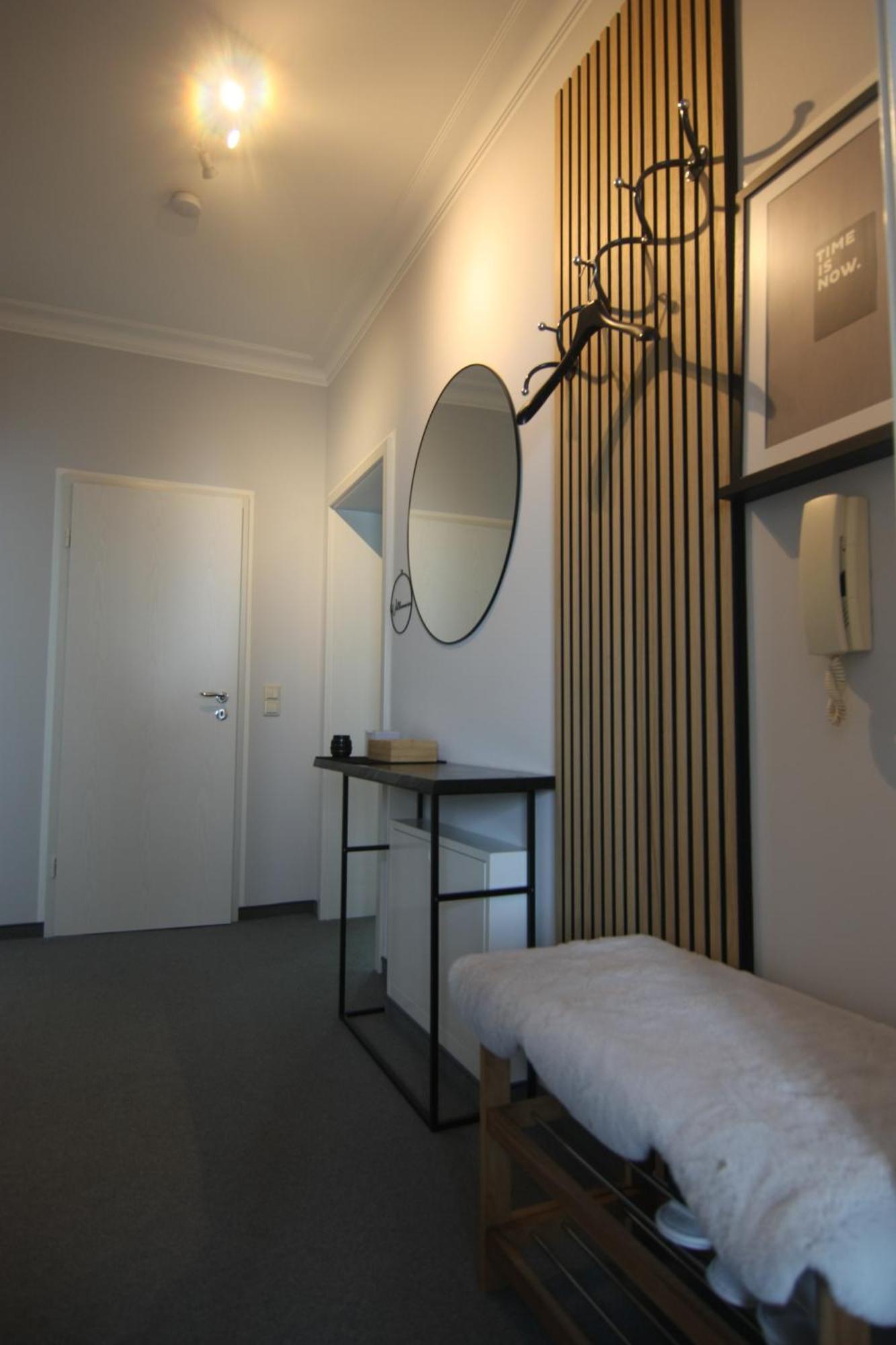 Wohnung In Stadtvilla, Dessau-Ziebigk Bagian luar foto